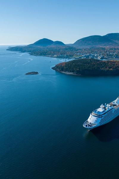 Silver Whisper